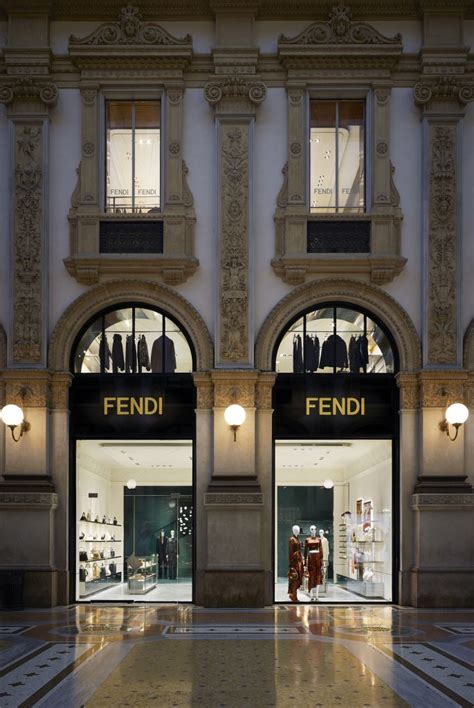 fendi milano listino|Boutique FENDI Milano Montenapoleone Milano.